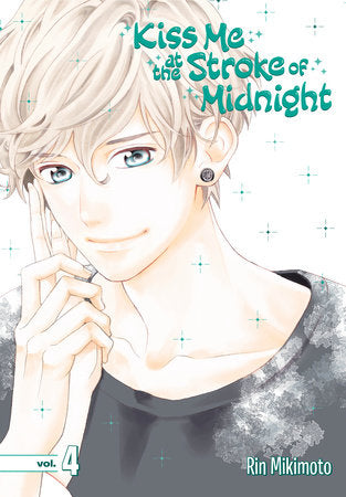 Kiss Me At The Stroke Of Midnight Volume 4 - 9781632365583