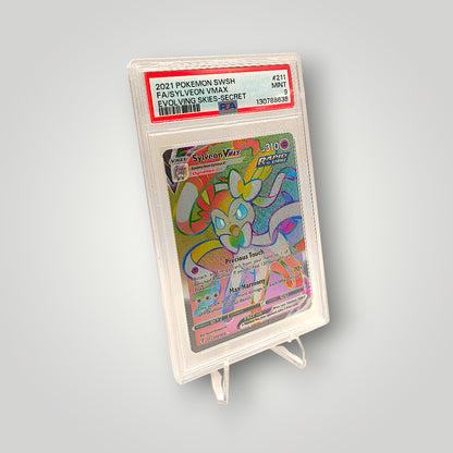 Sylveon VMAX 211 (Evolving Skies – Secret Rare) – PSA Mint 9